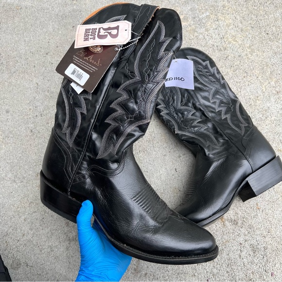 ‼️SOLD‼️ - Picture 1 of 9